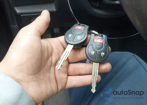 2013 Nissan Rogue S z USA, uszkodzony, nr VIN JN8AS5MT6DW519089